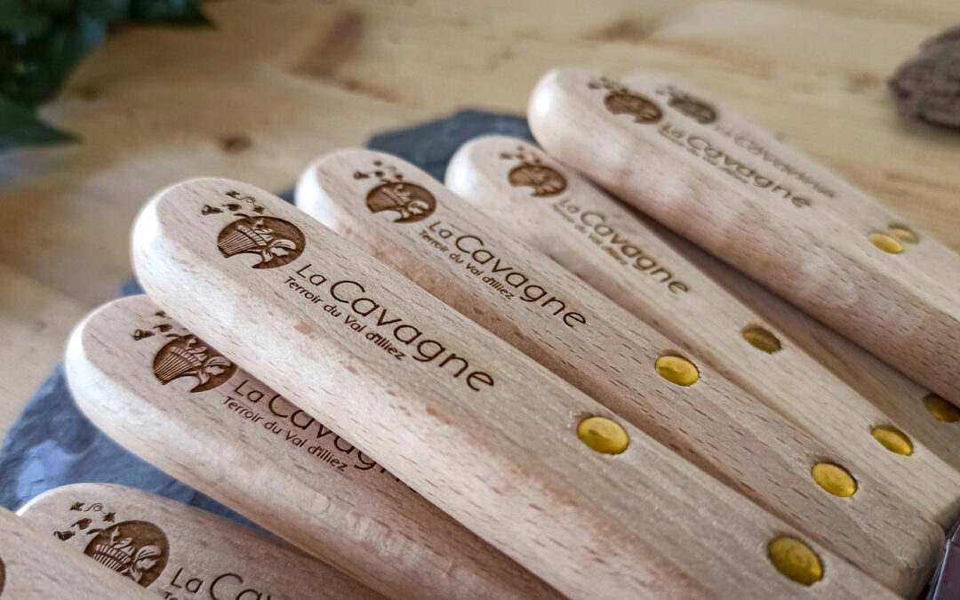 Gravure laser sur couteaux à raclette pour La Cavagne